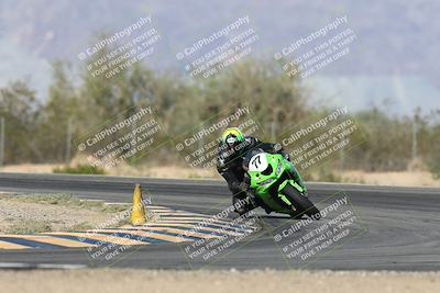 media/Nov-16-2025-Race Pace (Sun) [[8c5fa54630]]/Verified Riders/2-Turn 7 (945am)/